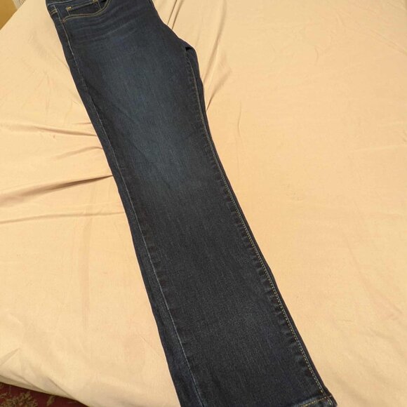 Levi's 311 Shaping Skinny Jeans  Womens 30x30 Dark Wash Blue Pullon Denim - EUC - Picture 13 of 13